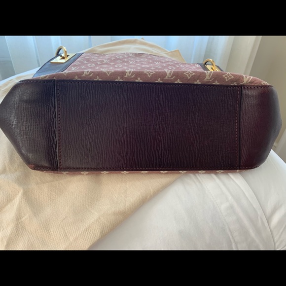 Louis Vuitton Limited Edition Hobo Bag - Picture 11 of 11